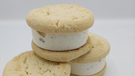 Lemon Cheesecake Crumble Ice Cream Cookie Sandwich